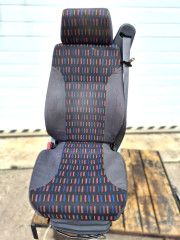Sedadlo řidiče Grammer  - vzduchová sedačka po kompletní opravě podvozku pro nákladní automobily i autobusy (2)